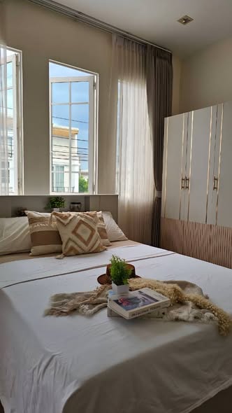 bedroom of โกลเด้น ทาวน์ รามอินทรา-คู้บอน