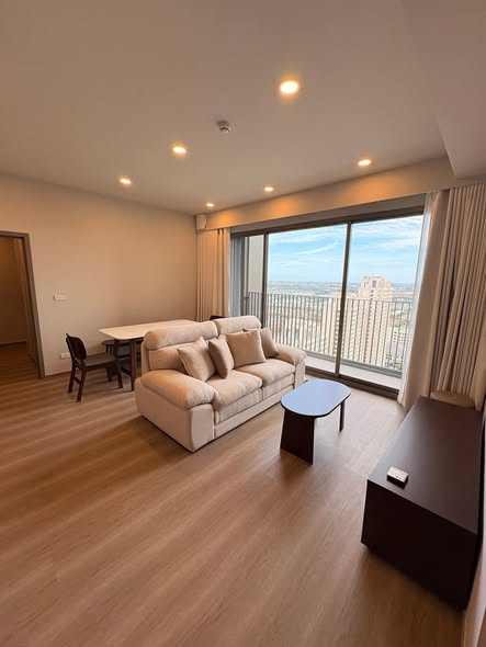 bedroom and living room of วิสซ์ดอม เดอะ ฟอเรสเทียส์