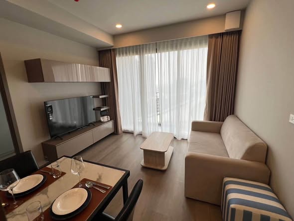 bedroom and living room of วิสซ์ดอม เดอะ ฟอเรสเทียส์