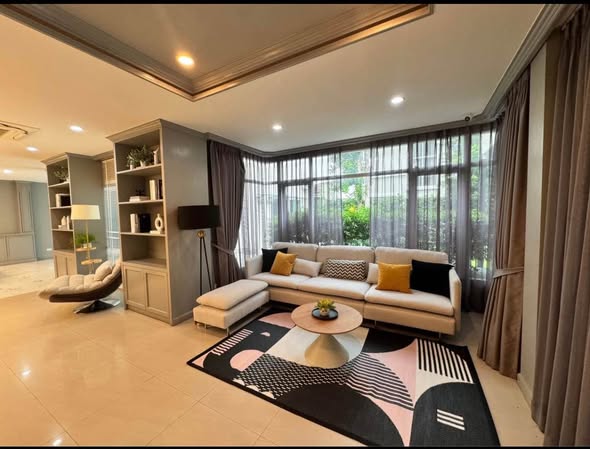 bedroom and living room of ลัดดารมย์