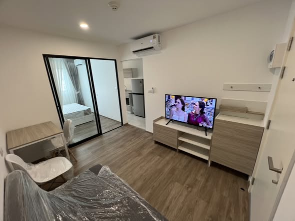 bedroom and room interior of เสนาคิทท์ สำโรง อินเตอร์เชนจ์ (สำนักงานขาย)