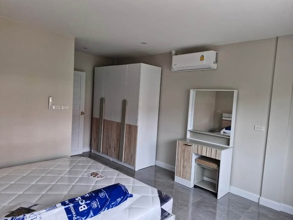 bedroom and room interior of ติวานนท์ ทาวน์โฮม