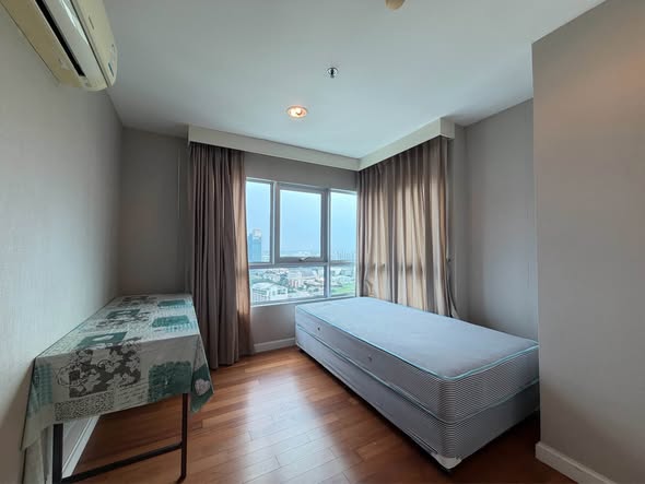 bedroom of Belle Grand Rama 9