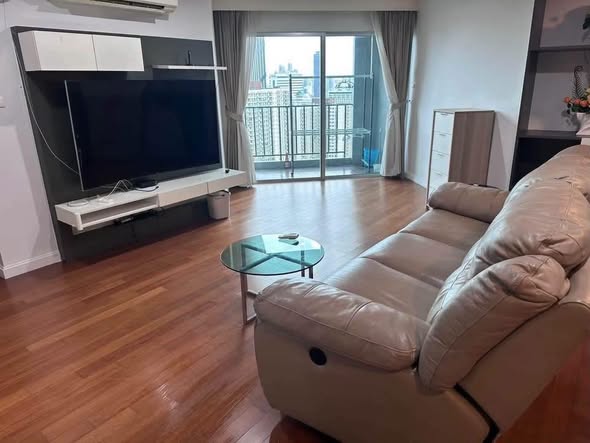 living room of Belle Grand Rama 9