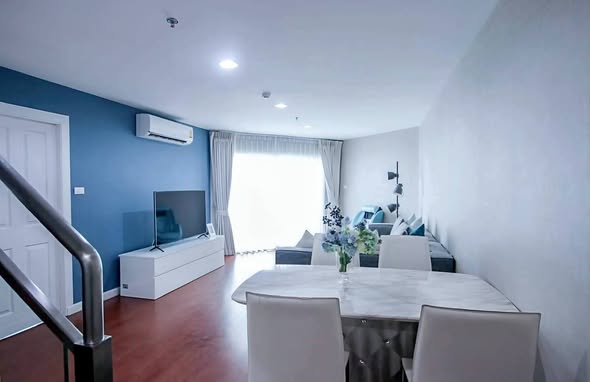 living room of Belle Grand Rama 9