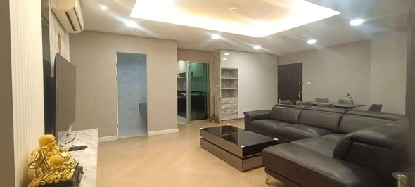 living room of Belle Grand Rama 9
