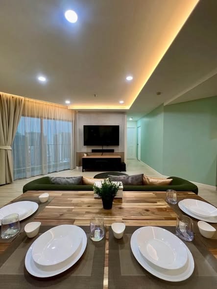 living room and room interior of Belle Grand Rama 9
