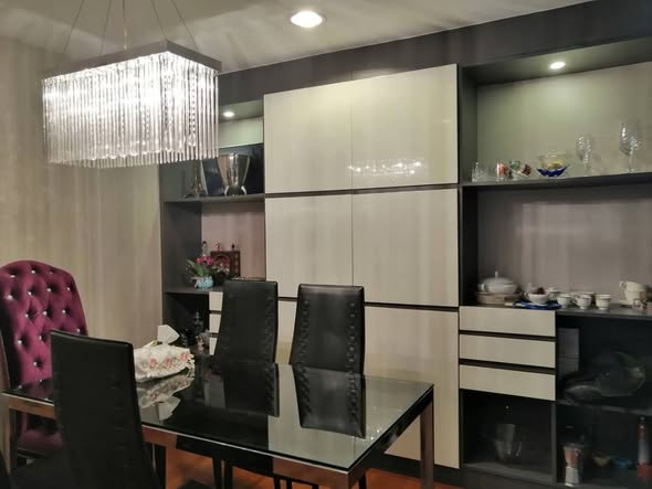 room interior of Belle Grand Rama 9