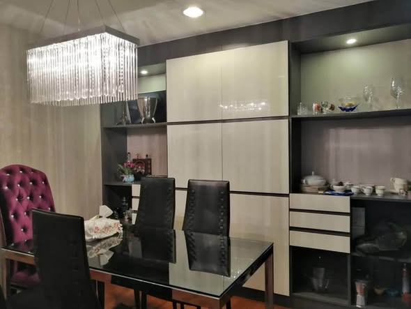 room interior of Belle Grand Rama 9