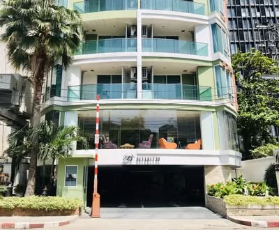 Beverly 33 by Aspira