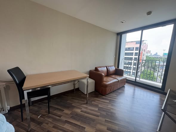 bedroom of Beyond Sukhumvit Condominium
