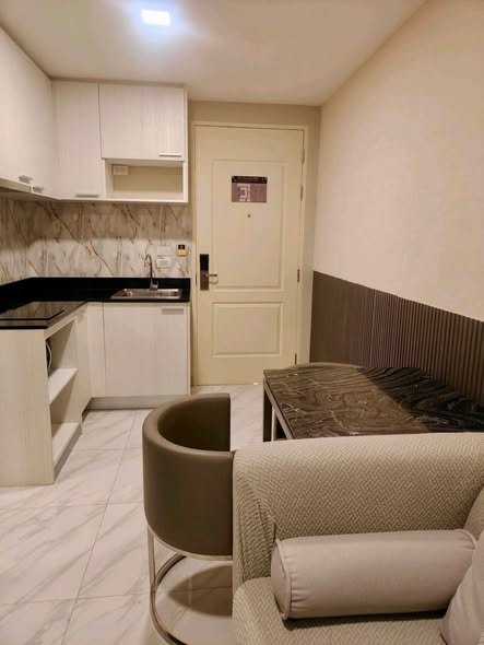 Bless Residence Ekkamai