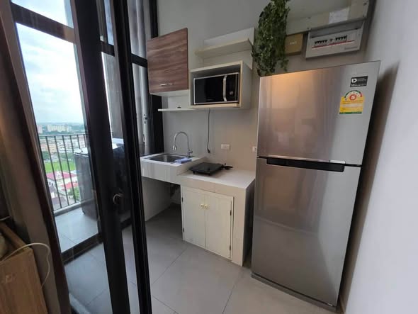 Blossom Condo Sathon-Charoen Rat