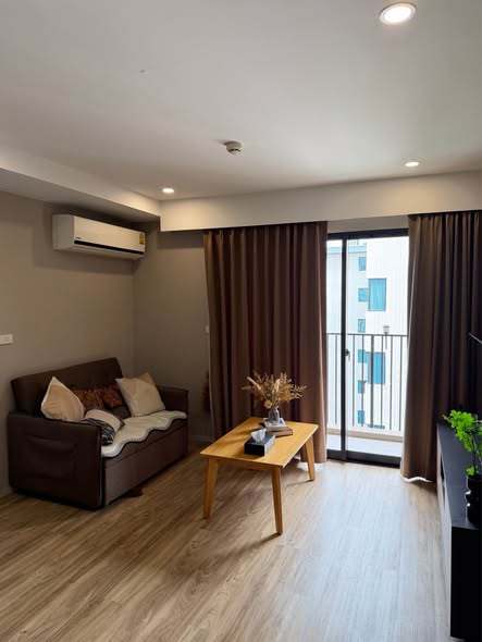 living room of Blossom Condo Sathon-Charoen Rat