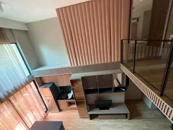 room interior of Blossom Condo Sathon-Charoen Rat