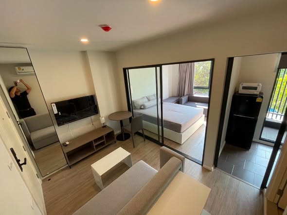 bedroom and room interior of Blue Sukhumvit 105