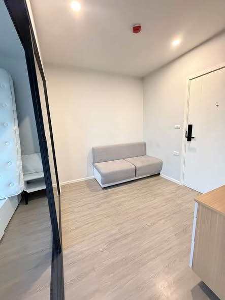 room interior of Blue Sukhumvit 105