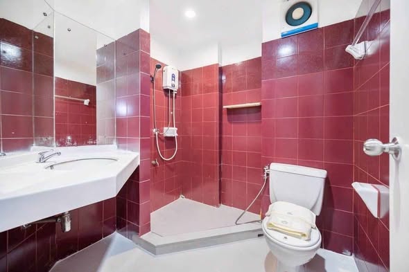 bathroom of Bodin Sweet Home F