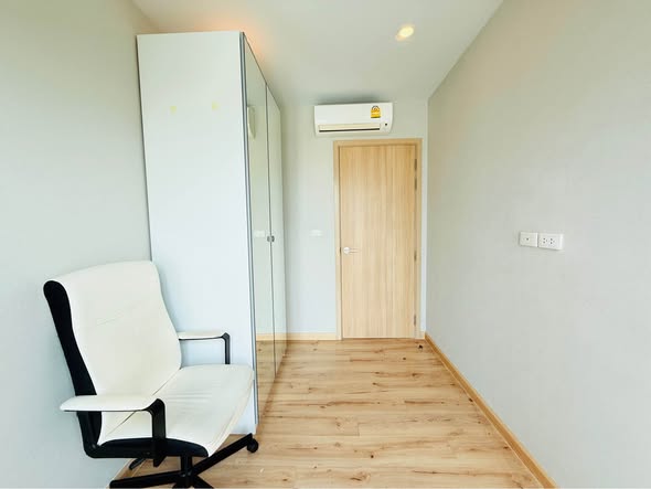 room interior of Brix Condominium Charan 64