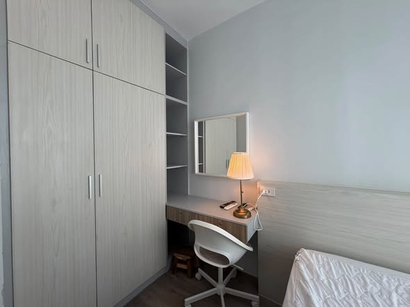 bedroom and room interior of Brixton Sukhumvit 107 : บรอมตัน เพ็ท เฟรนด์ลี่ สุขุมวิท 107