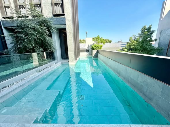 pool of BuGaan Pattanakarn