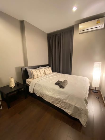 bedroom of C Ekkamai Condominium