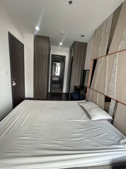 bedroom of C Ekkamai Condominium