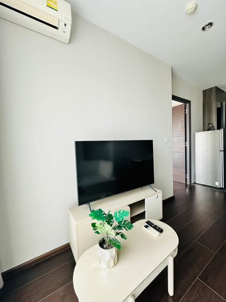 living room of C Ekkamai Condominium