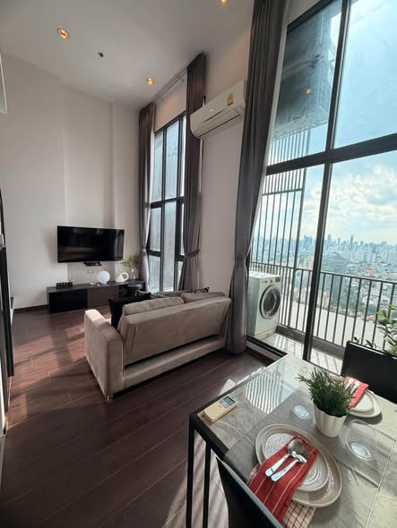 living room of C Ekkamai Condominium