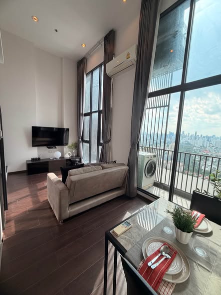 living room of C Ekkamai Condominium