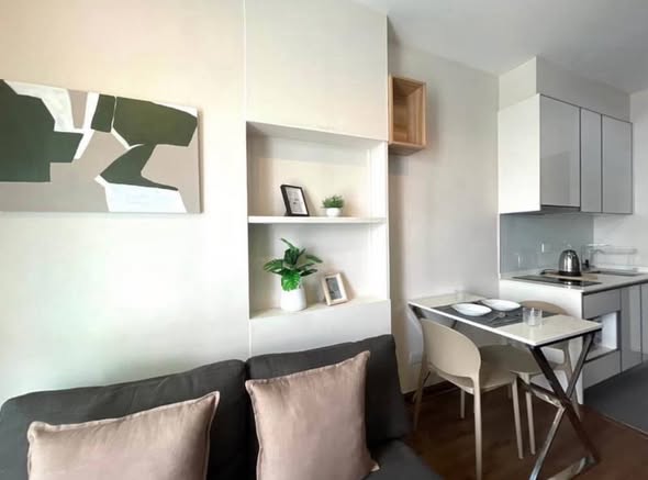 living room of C Ekkamai Condominium