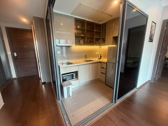 room interior of C Ekkamai Condominium