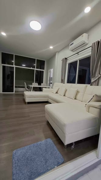 living room of Casa Grand Taksin House Rama 2 – Chom Thong | Q House
