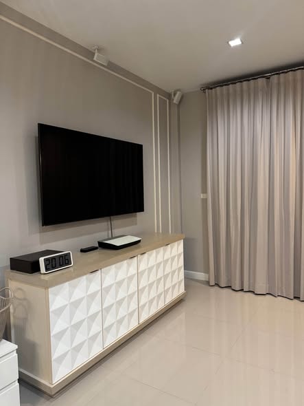 room interior and bathroom of Casa Ville Donmuang-Songprapa