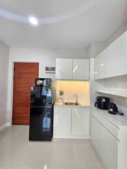 CC Condominium 1