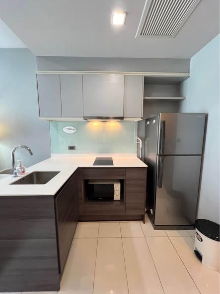 kitchen of CEIL By Sansiri