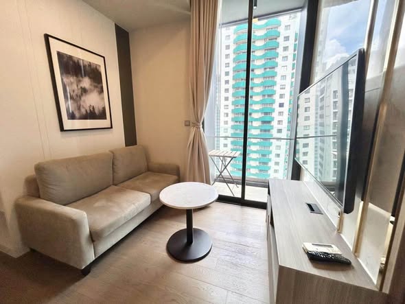 bedroom of Celes Asoke