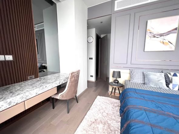bedroom of Celes Asoke
