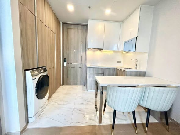kitchen of Celes Asoke