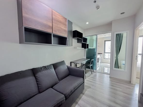 living room and room interior of Centric Ari Station