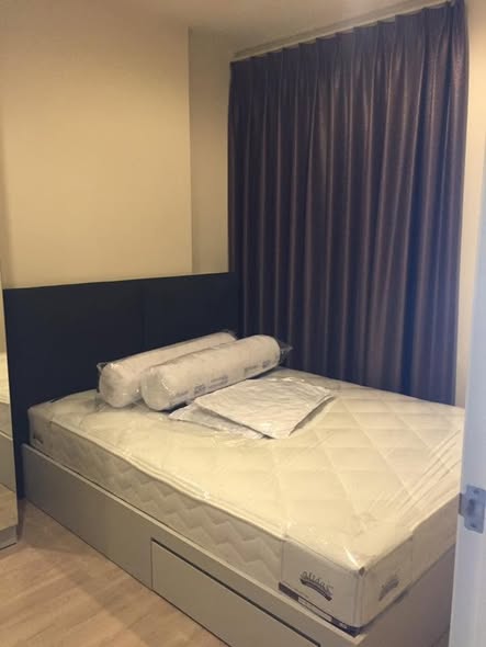 bedroom of Centric Huai Khwang Station