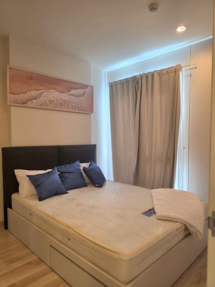 bedroom of Centric Huai Khwang Station