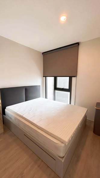 bedroom and room interior of Centric Huai Khwang Station