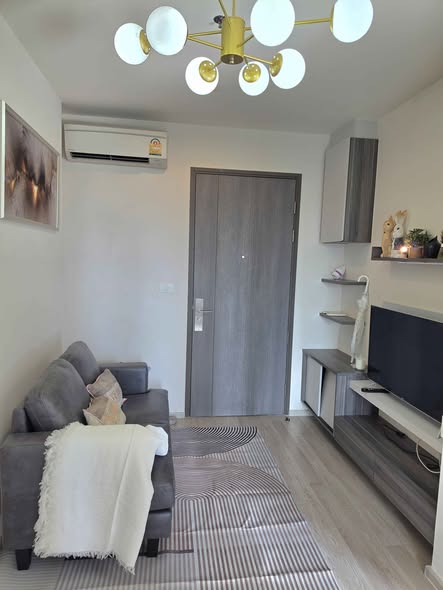 living room and bedroom and room interior of Centric Huai Khwang Station