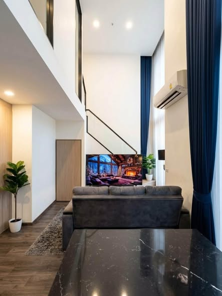 living room and kitchen of Centric Ratchayothin