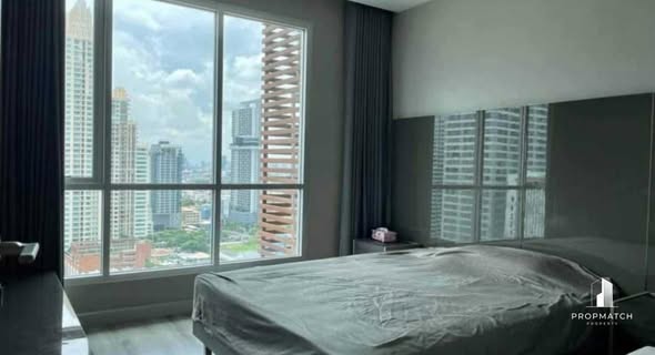bedroom and room interior of Centric Sathon-St Louis