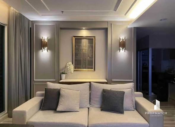 living room and bedroom of Centric Sathon-St Louis