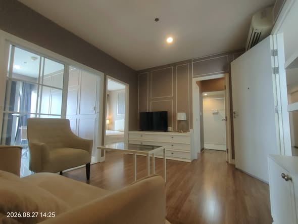 room interior of Centric Tiwanon Station