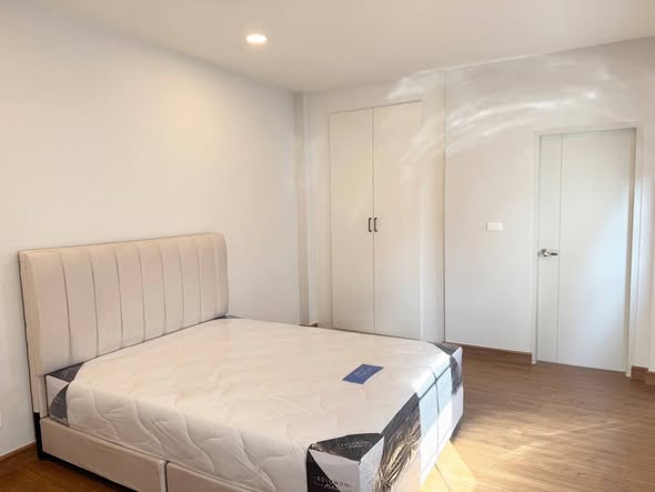 bedroom and room interior of Centro Bangna