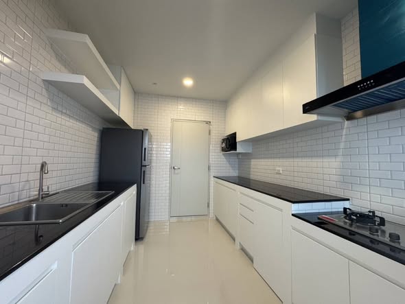 kitchen of Centro Bangna